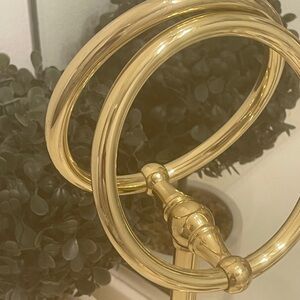 Gold Ring Hand Towel Holder